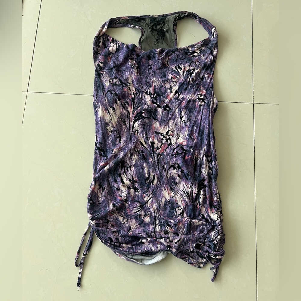 EUC GUESS top